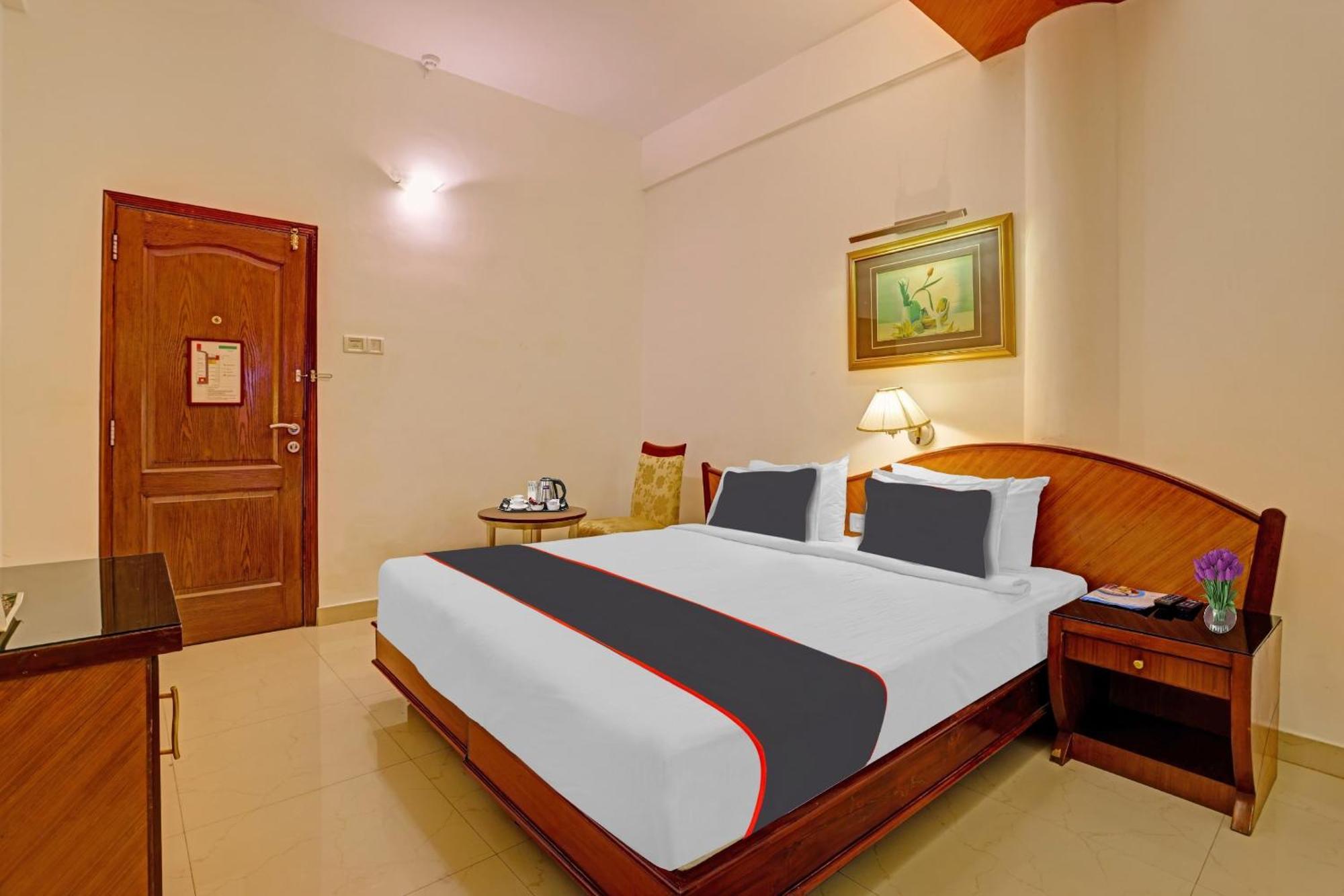 Hotel Super Collection O Indraprastha Thiruvananthapuram Exterior foto