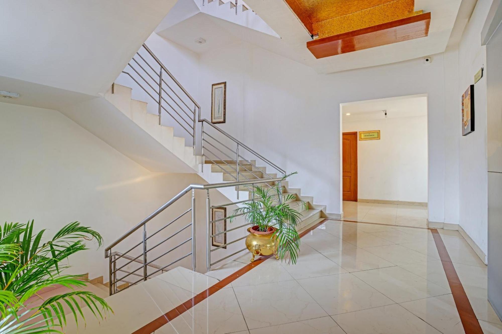 Hotel Super Collection O Indraprastha Thiruvananthapuram Exterior foto