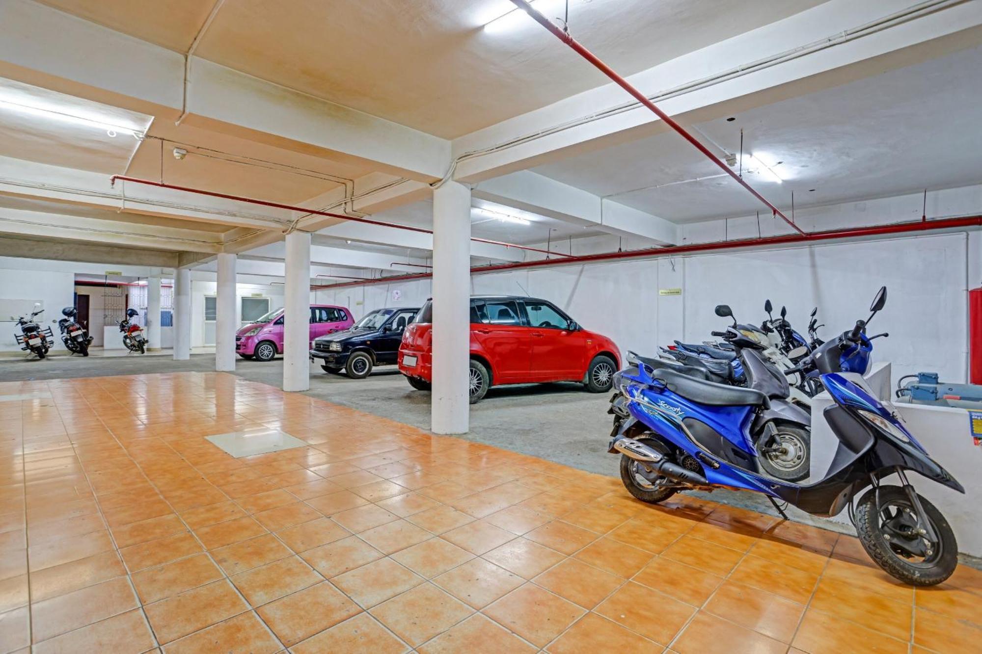 Hotel Super Collection O Indraprastha Thiruvananthapuram Exterior foto
